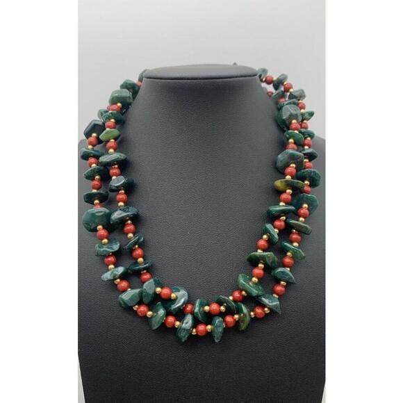 Dauplaise Jewelry - VIntage Dauplaise Gold Tone Green & Red Stone & Acrylic Beaded Chip Necklace